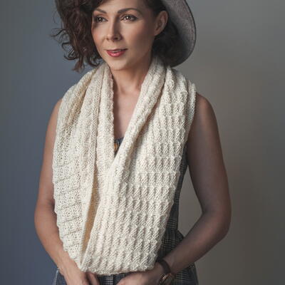 Charming Champagne Knitted Cowl